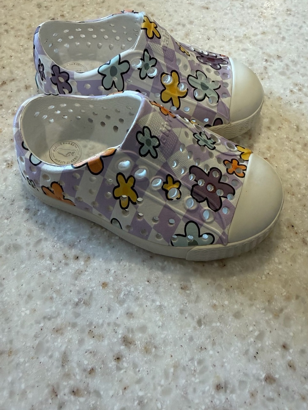 Native Kids Lavender Floral Slip-On Water Shoes - Yellow & White Accents